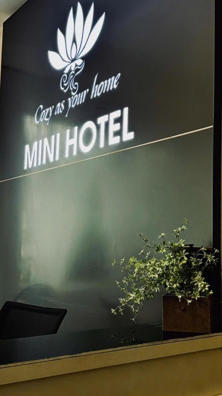 Hotel Mini Phu Tho Eksteriør bilde